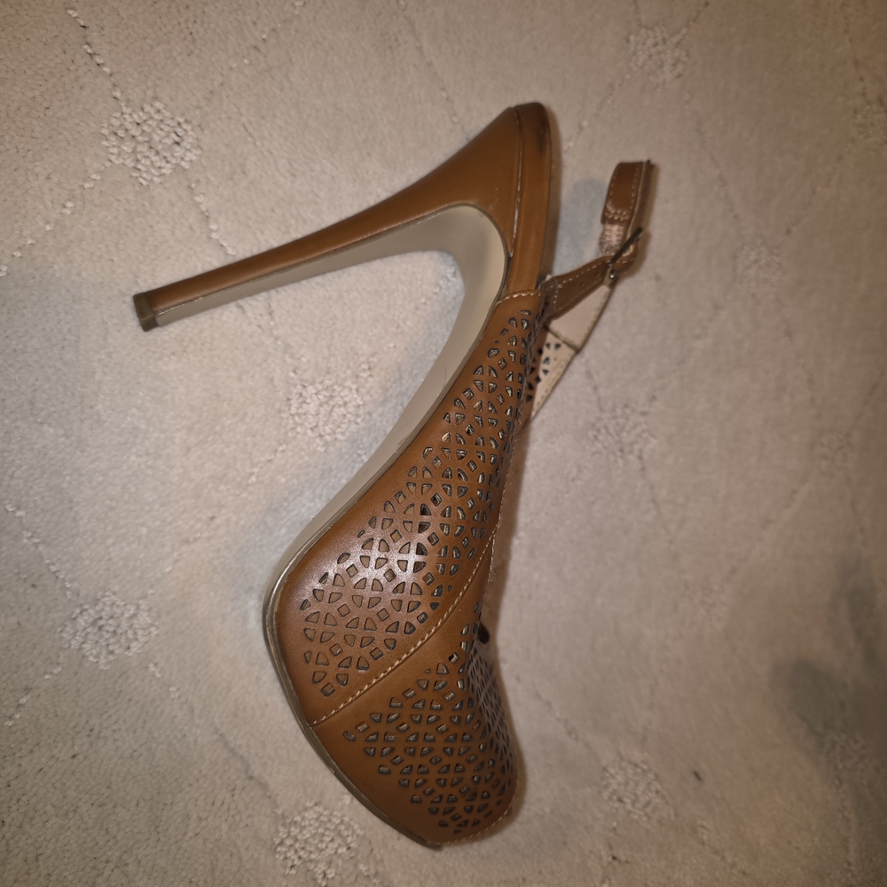 BCBGeneration Tan Peep-Toe Heels - Picture 3 of 4